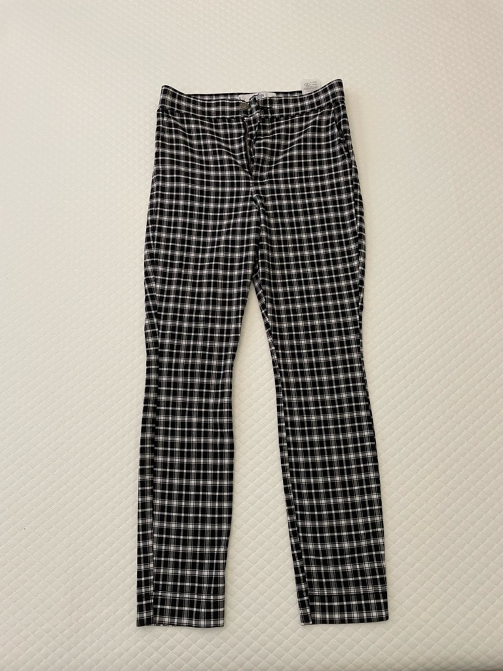 Hollister Women’s Ultra High Rise Gingham Pants Skinny